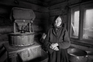 drogheda_mono_2_a-parkinson_molly