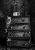 5. chest of drawers  Monica Ralph